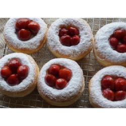 草莓糖霜甜甜圈(1個)