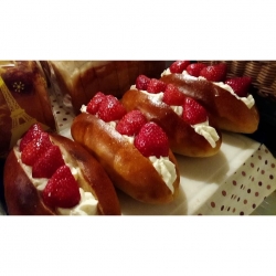 草莓奶霜麵包(課程)