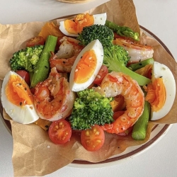 陽光鮮蝦蛋沙拉