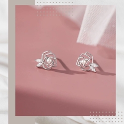 珍珠山茶花純銀耳釘