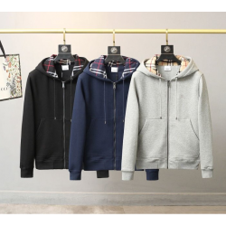 Burberry 戰馬格紋連帽外套