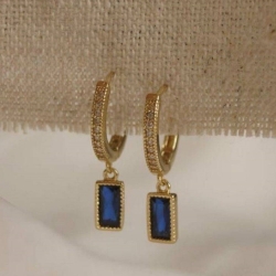 藍鑽耳環