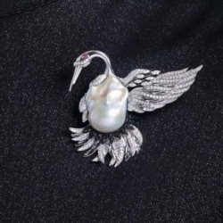 白鶴胸針