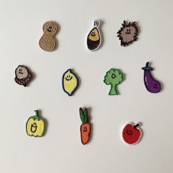 蔬菜組合胸針