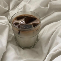 歐律諾墨　Εὐρυνόμη