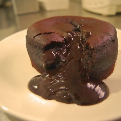 巧克力熔岩蛋糕