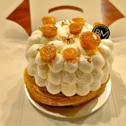 芝麻覆盆子聖多諾黑