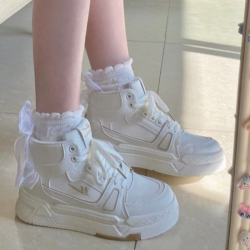 米白色清新布鞋