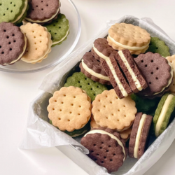 曲奇白巧夾心(10片裝)