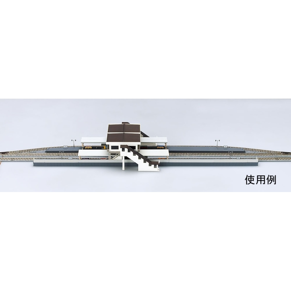 橋上駅舎(近代型)