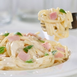 奶油培根麵