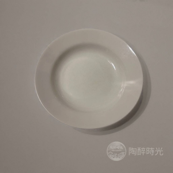 陶瓷小盤子