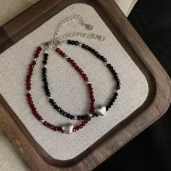 紅黑心願手鍊 Beaded Hearts