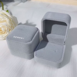SENHAI灰色毛絨飾品盒